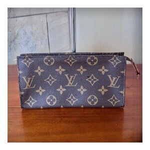 ❤️CHIC❤️LOUIS VUITTON POCHETTE GM